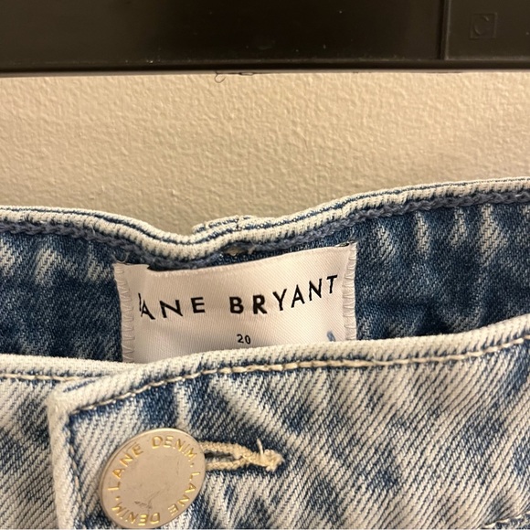 Lane Bryant Boyfriend Fit Embroidered Jeans Size 20 - Picture 8 of 9